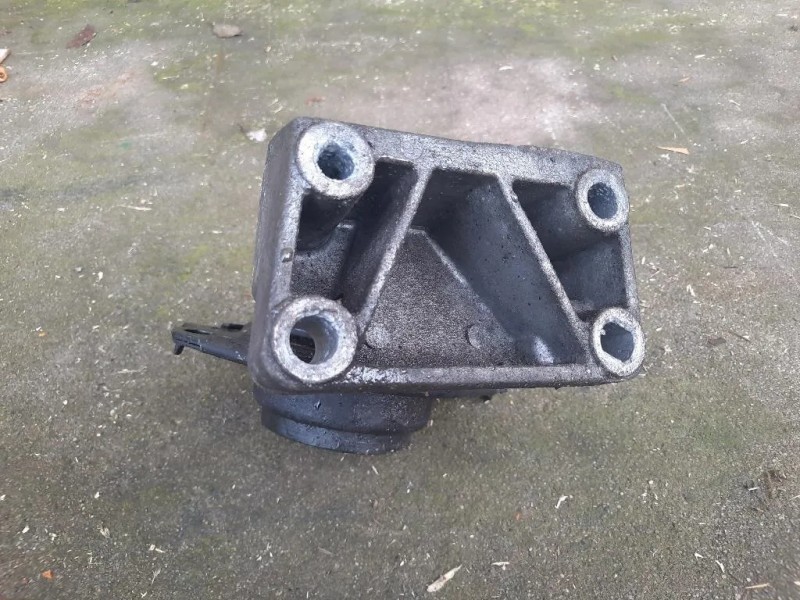 Supporto Motore SX  Jeep Grand Cherokee IV 2011