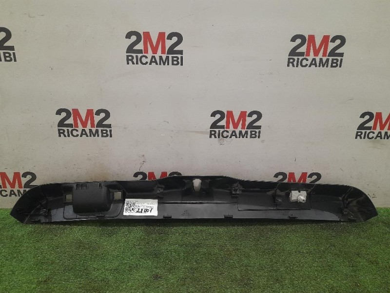 Pannello Rivestimento Portello INF POST A2467400272 Mercedes Classe B W246 2012