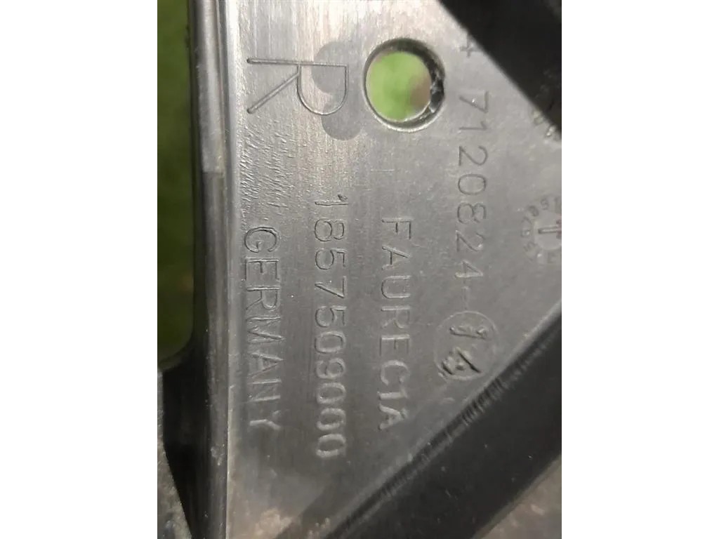 Supporto Proiettore Infint DX 1857509000 Bmw Serie 1 E87 Berlina 2005