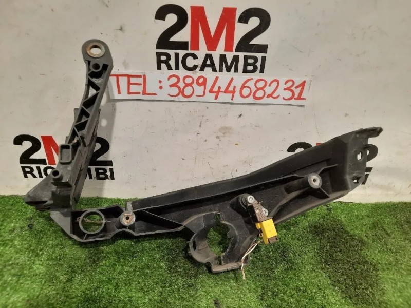 Supporto Proiettore DX 8K0805608R Audi A4 8K2 2012