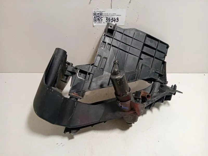Supporto Proiettore DX 8T0 805 608 R Audi A5 8T3 2008