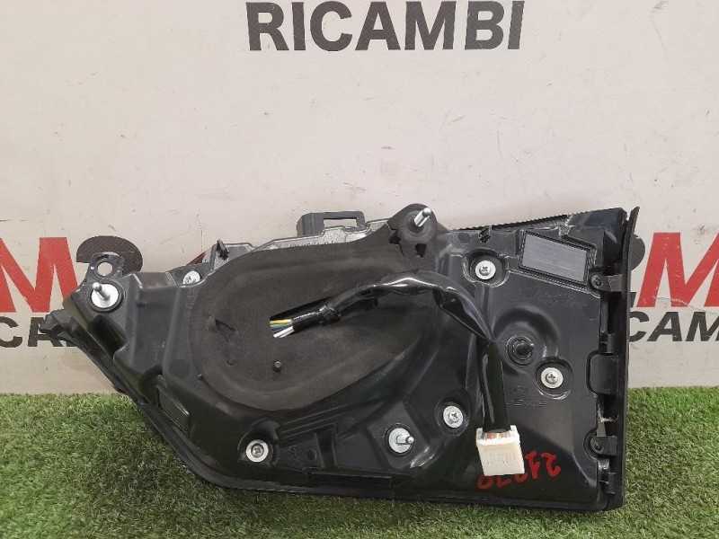 Fanale INT POST SX 8159048300 Lexus Serie RX IV 2016