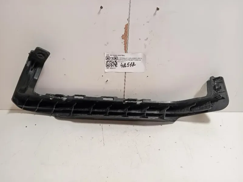 Supporto Proiettore DX 95018459 DESTRO Chevrolet Orlando 2011