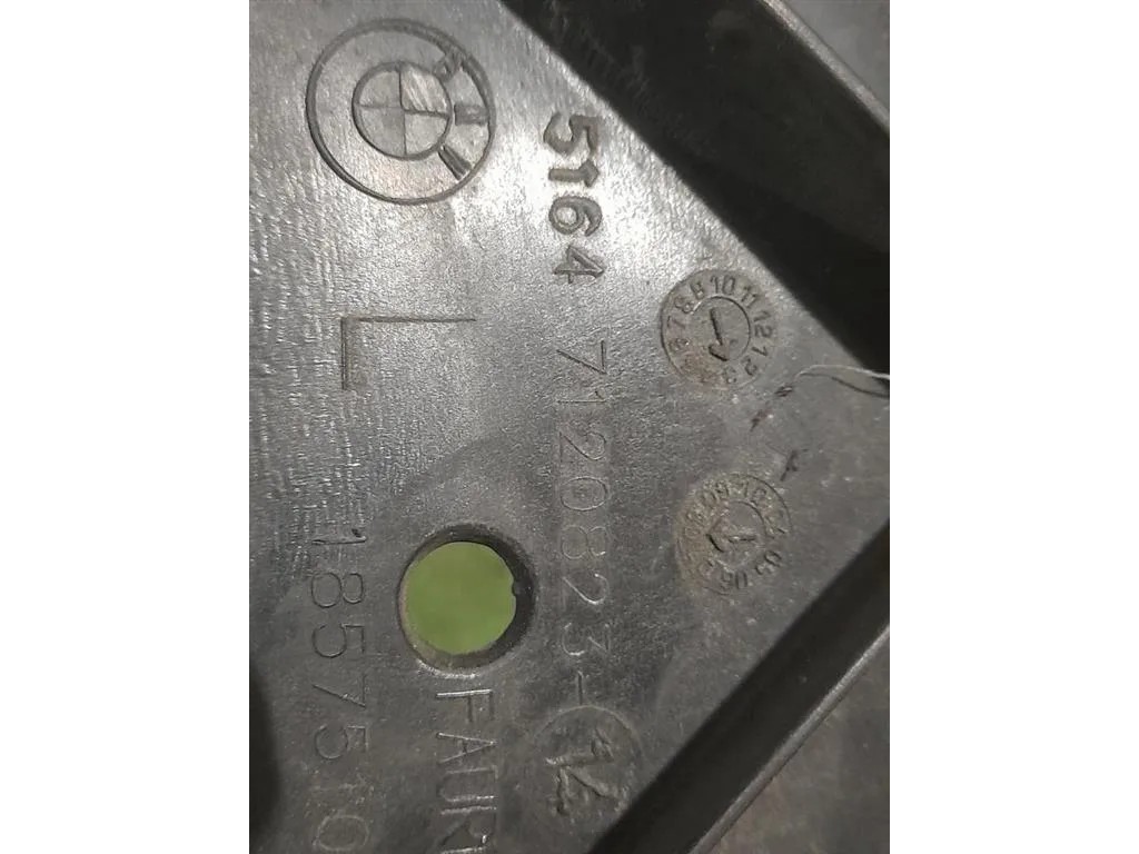 Supporto Proiettore SX 51647120823 Bmw Serie 1 E87 Berlina 2005