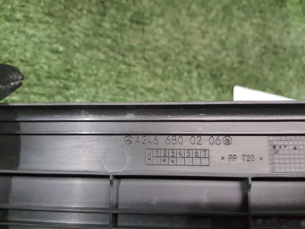 Pannello Rivestimento Sottoporta ANT DX A2466800206 Mercedes Classe B W246 2012