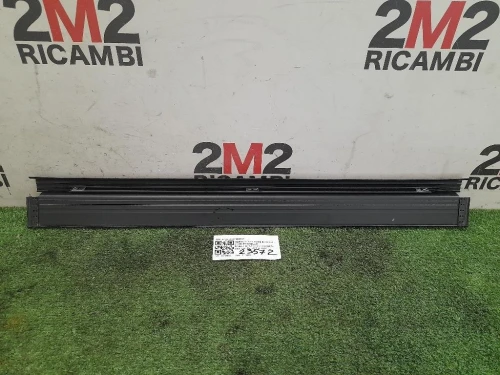 Pannello Rivestimento Sottoporta ANT DX A12468007359051 Mercedes Classe E W124 1985