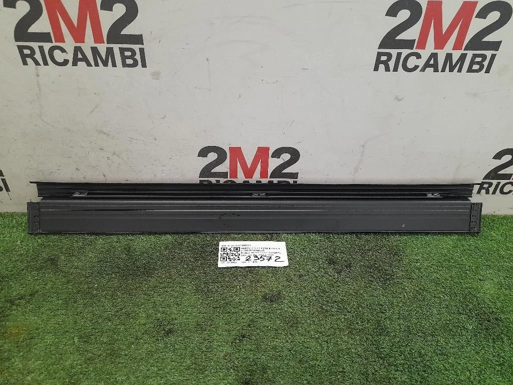 Pannello Rivestimento Sottoporta ANT DX A12468007359051 Mercedes Classe E W124 1985