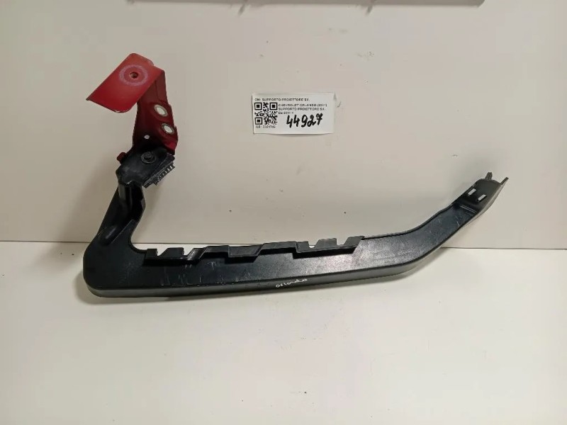 Supporto Proiettore SX SUPPORTO PROIETTORE SX Chevrolet Orlando 2011