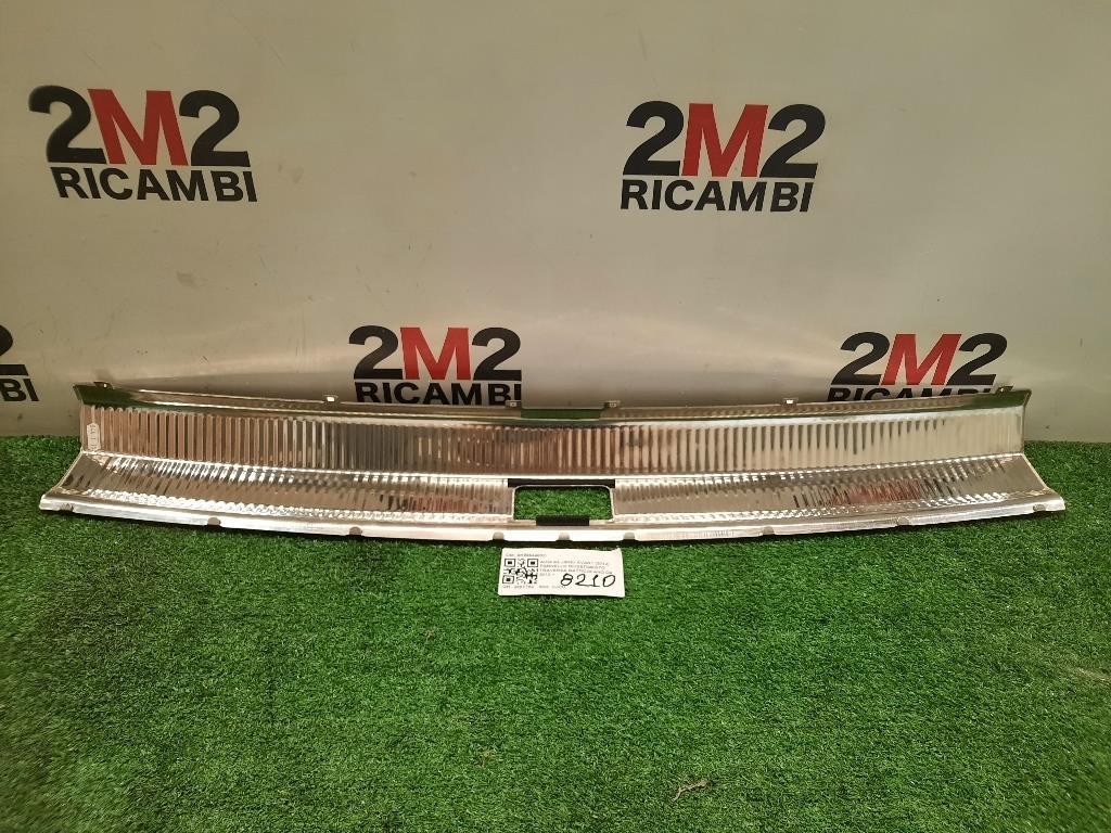 Pannello Rivestimento Traversa Batticofano 8K9864483D Audi A4 8K5 Avant 2012