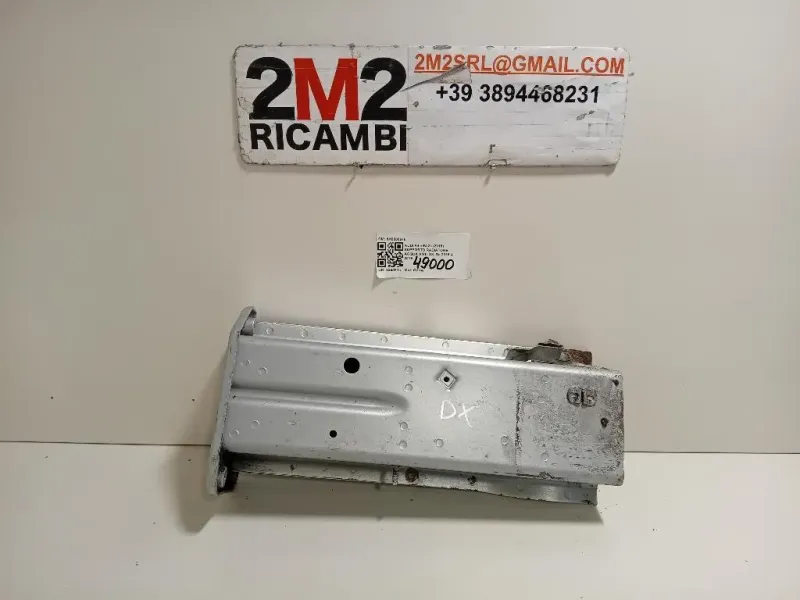 Supporto Radiatore Acqua ANT DX 8K0805678 Audi A4 8W2 2015