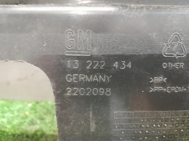 Pannello Rivestimento Traversa Batticofano 13222434 Opel Insignia A SW 2009