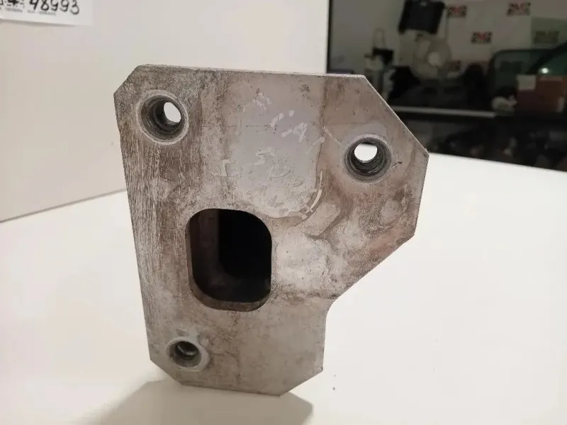 Supporto Radiatore Acqua ANT DX B93514 Fiat 500L 2013