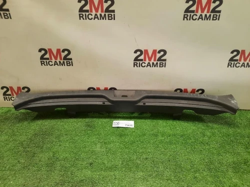 Pannello Rivestimento Traversa Batticofano 30740438 Volvo XC60 I 2009