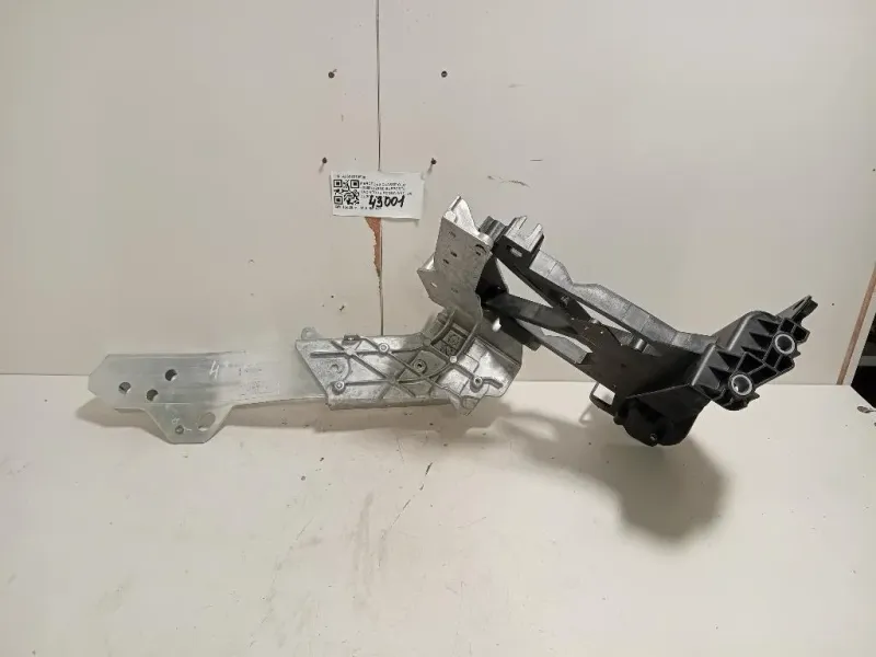 Supporto Radiatore Acqua ANT DX A2536210500 Mercedes Classe GLC X253 2016