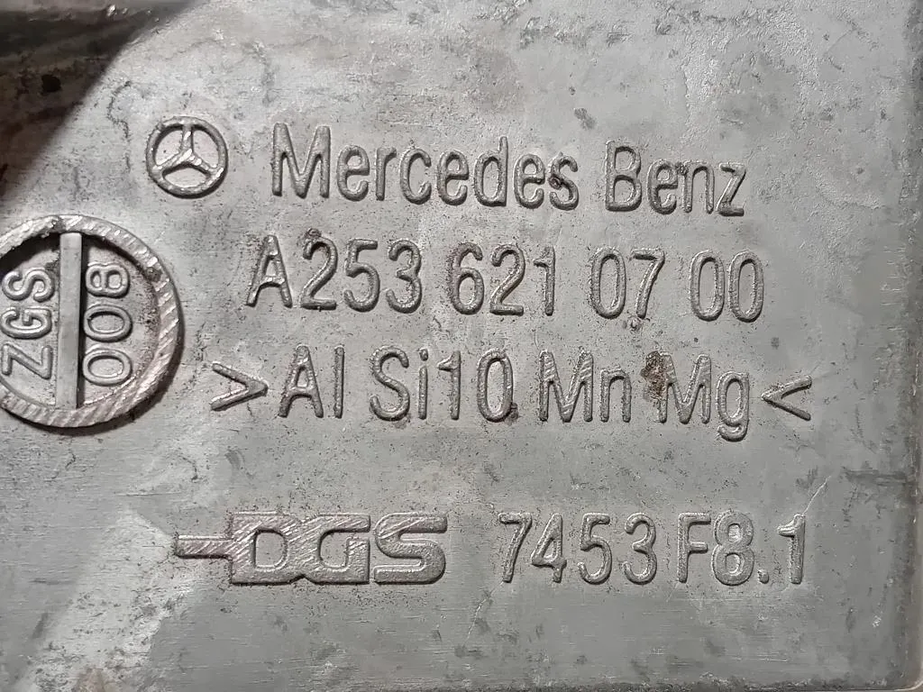 Supporto Radiatore Acqua ANT DX A2536210700 Mercedes Classe GLC X253 2016