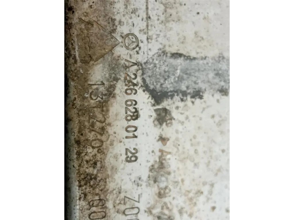 Supporto Radiatore Acqua ANT SX A2466280129 Mercedes Classe B W246 2012