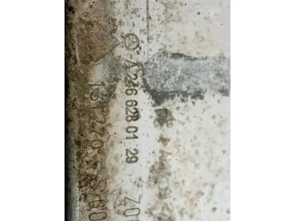 Supporto Radiatore Acqua ANT SX A2466280129 Mercedes Classe B W246 2012