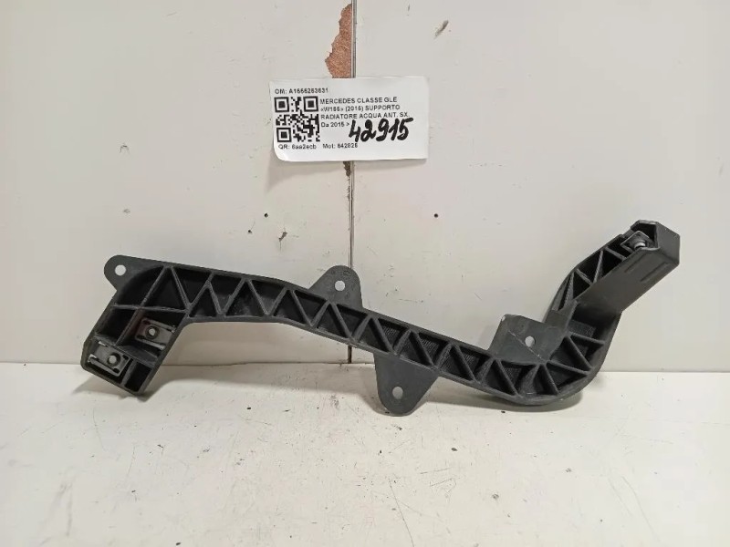Supporto Radiatore Acqua ANT SX A1666263631 Mercedes Classe GLE W166 2015
