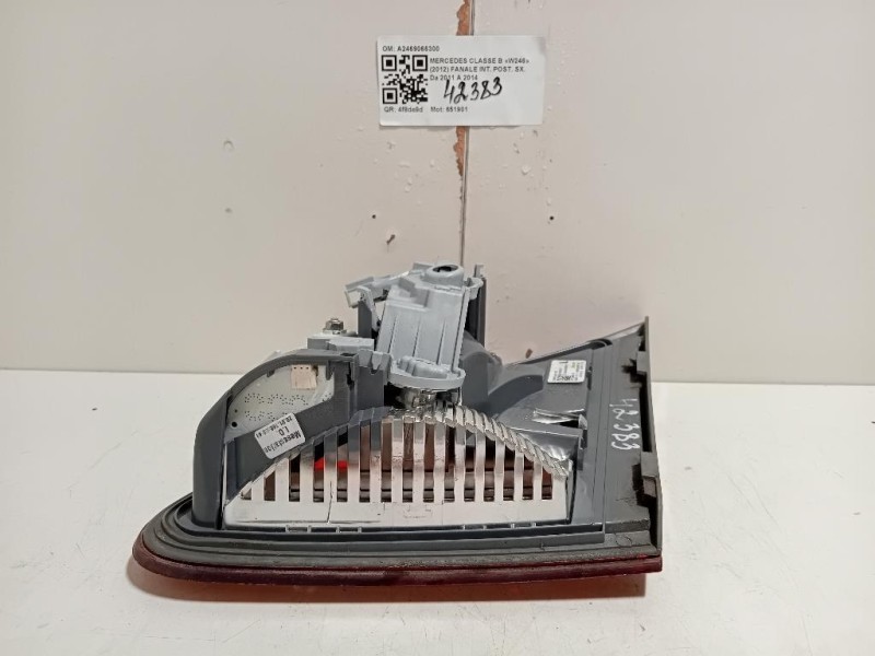 Fanale INT POST SX A2469066300 Mercedes Classe B W246 2012