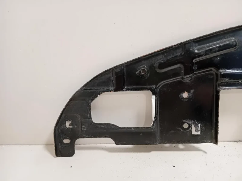 Supporto Radiatore Acqua INF ANT Opel Mokka 2013