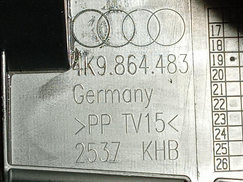 Pannello Traversa Bagagliaio INT POST 4K9 864 483 Audi A6 4GD Avant 2016