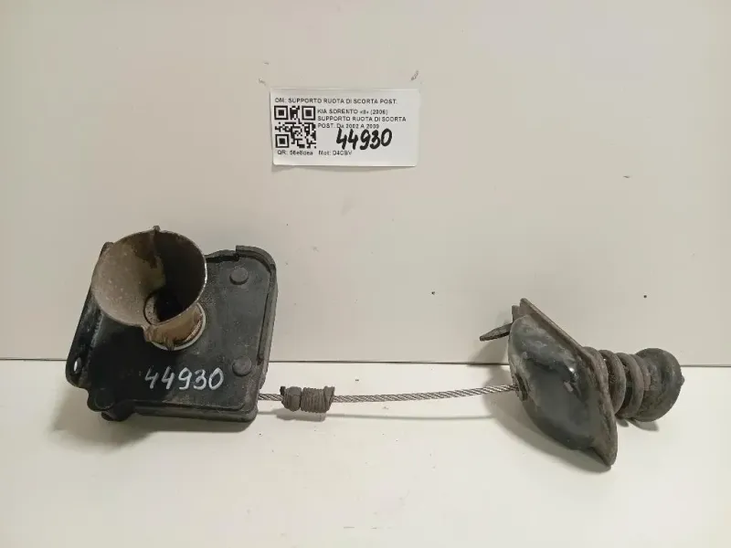 Supporto Ruota DI Scorta POST SUPPORTO RUOTA DI SCORTA POST Kia Sorento II 2006