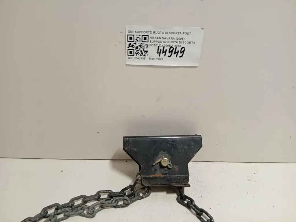 Supporto Ruota DI Scorta POST SUPPORTO RUOTA DI SCORTA POST Nissan Navara 2005