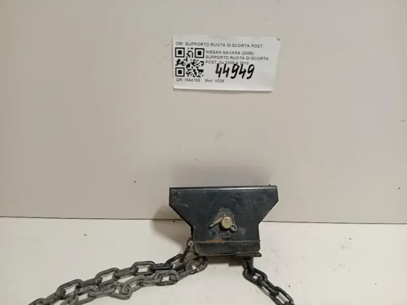 Supporto Ruota DI Scorta POST SUPPORTO RUOTA DI SCORTA POST Nissan Navara 2005