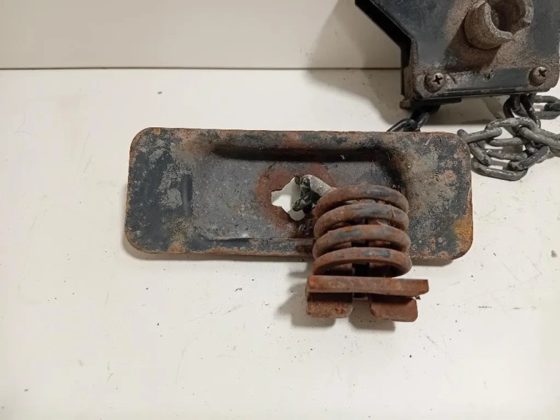 Supporto Ruota DI Scorta POST SUPPORTO RUOTA DI SCORTA POST Nissan Navara 2005