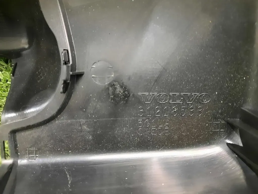 Supporto Specchio Retrovisore INT 31218533 COPERTURA Volvo S60 II 2010