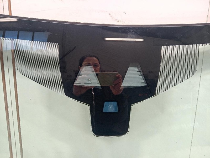 Parabrezza T4N28465 Jaguar XE 2015