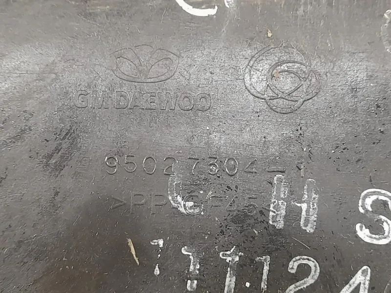 Supporto Spoiler Paraurti ANT 95027304-1 Chevrolet Orlando 2011