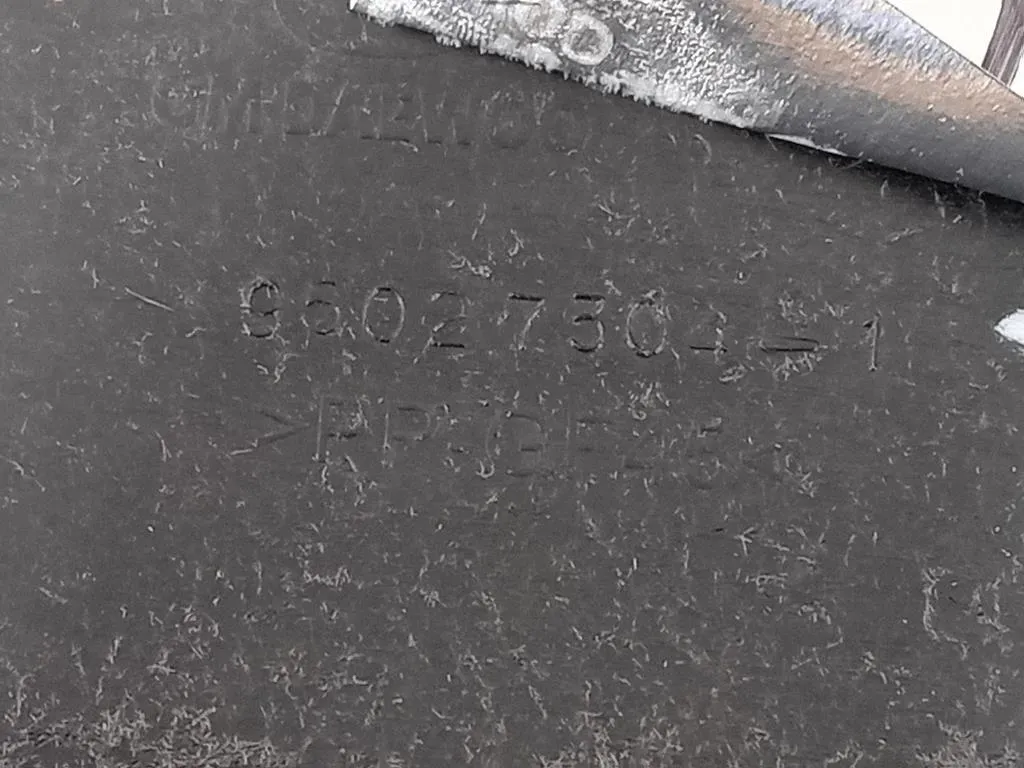 Supporto Spoiler Paraurti ANT 95027304-1 Chevrolet Orlando 2011