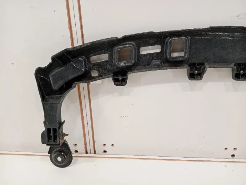 Supporto Spoiler Paraurti ANT 95027304-1 Chevrolet Orlando 2011