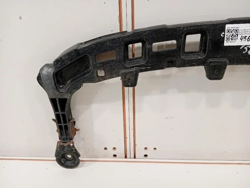 Supporto Spoiler Paraurti ANT 95027304-1 Chevrolet Orlando 2011