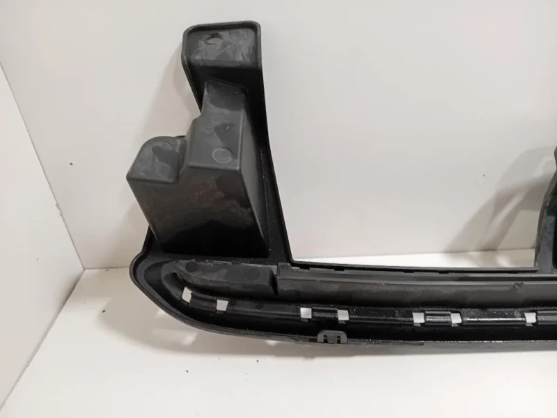 Supporto Spoiler Paraurti ANT 86522H8400 Kia Stonic 2017