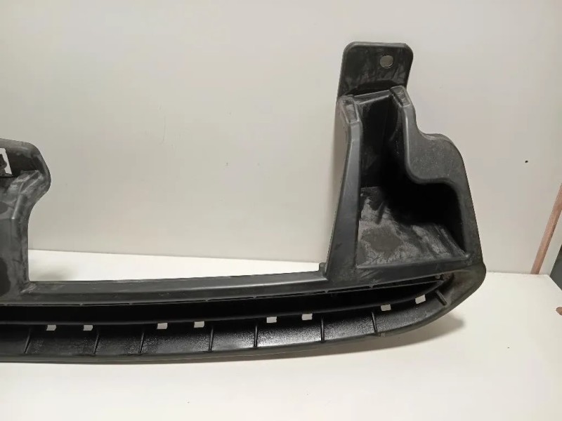 Supporto Spoiler Paraurti ANT 86522H8400 Kia Stonic 2017