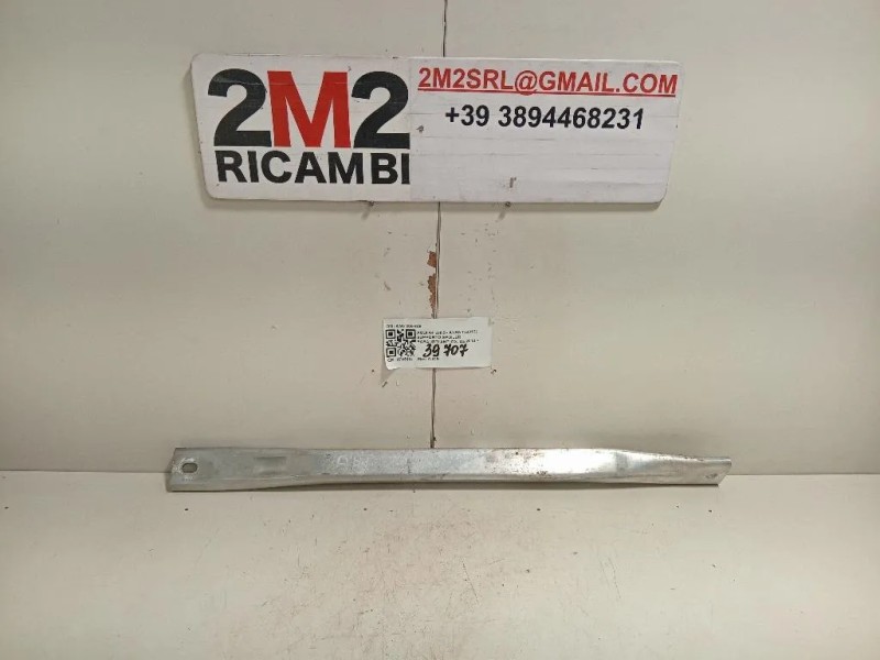 Supporto Spoiler Paraurti ANT DX 8W0 805 646 Audi A4 8K5 Avant 2012