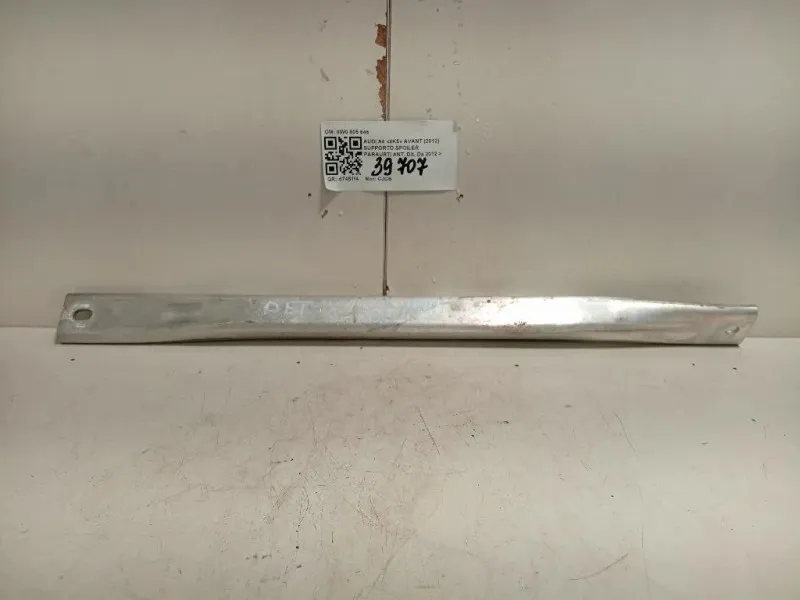 Supporto Spoiler Paraurti ANT DX 8W0 805 646 Audi A4 8K5 Avant 2012