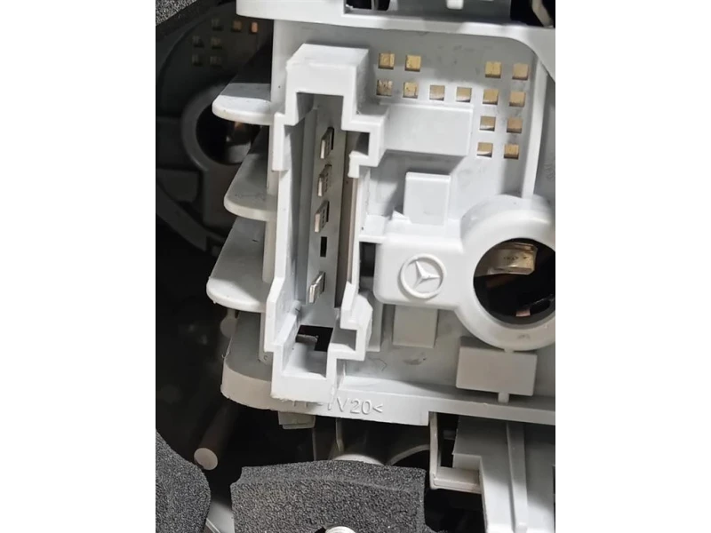 Fanale INT POST SX A2468200564 Mercedes Classe B W246 2012