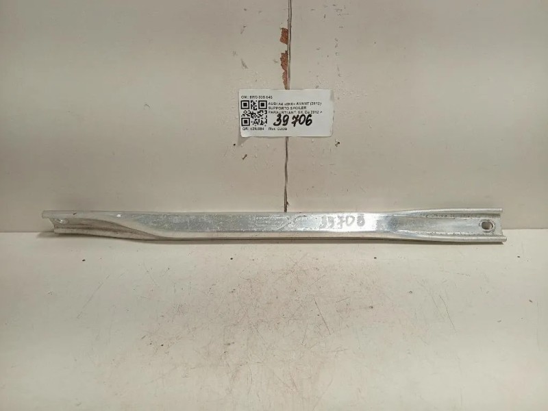 Supporto Spoiler Paraurti ANT SX 8W0 805 645 Audi A4 8K5 Avant 2012