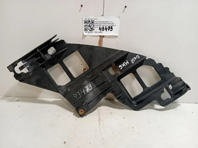 Supporto Spoiler Paraurti ANT SX 5K0 807 227 A STAFFA FARO Volkswagen GOLF VI 2009