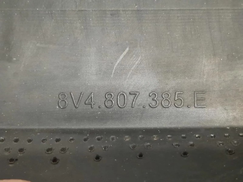 Supporto Spoiler Paraurti POST 8V4807385E Audi A3 8VA Sportback 2012