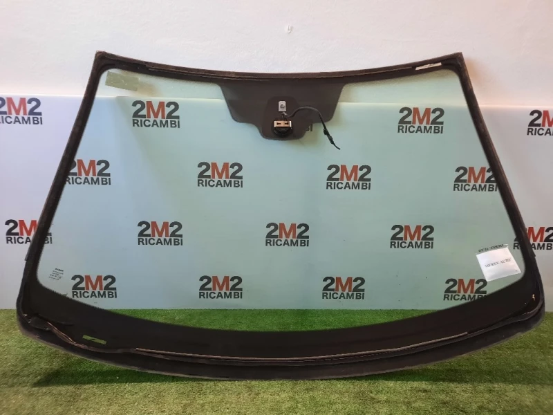 Parabrezza 72700JD85C Nissan Qashqai I 2007