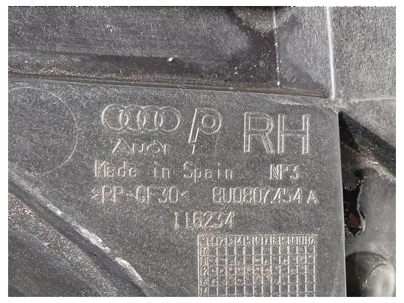 Supporto Spoiler Paraurti POST DX 8U0807454A Audi Q3 8UB 2012