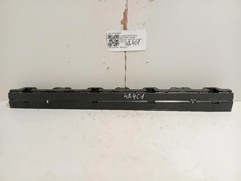 Supporto Spoiler Paraurti POST DX 87764-3Z000 Hyundai I40 CW 2012