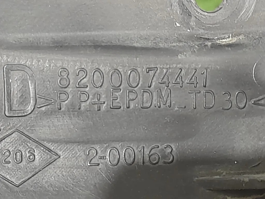 Supporto Spoiler Paraurti POST DX 8200074441 Renault Megane II CC 2003 Supporto Spoiler Paraurti POST DX 8200074441 Renault Megane II CC 2003