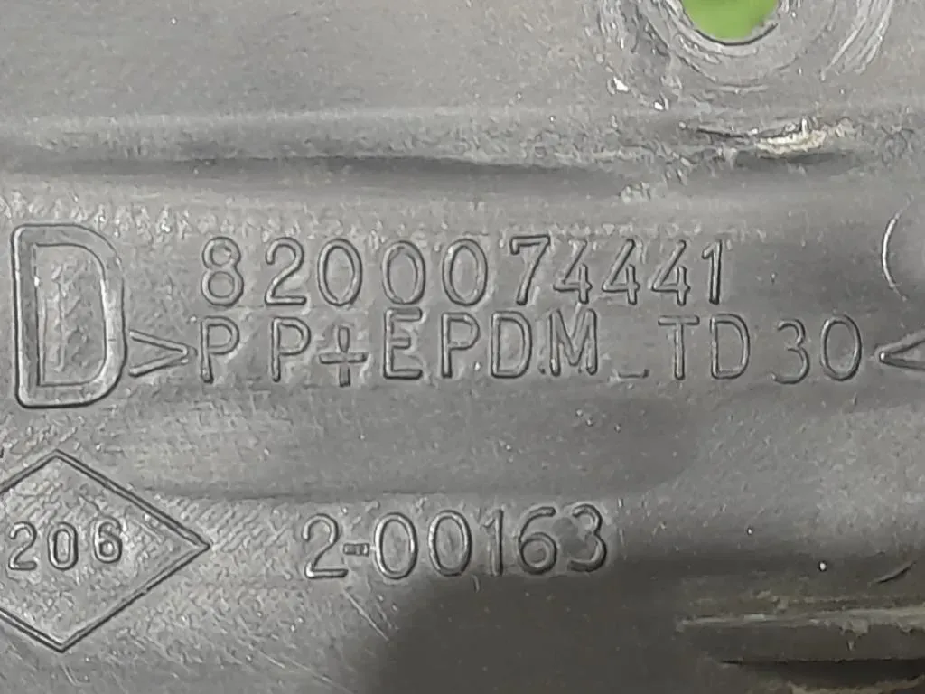 Supporto Spoiler Paraurti POST DX 8200074441 Renault Megane II CC 2003