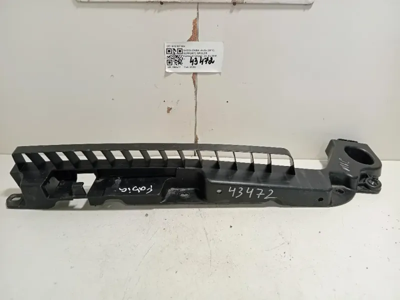 Supporto Spoiler Paraurti POST DX 6V6 807 864 Skoda Fabia NJ3 2018