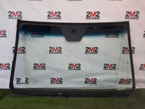 Parabrezza 7911035000 Ssangyong Tivoli 2015